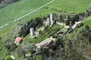 Castello-di-Romena-02-e1410938829955.jpg